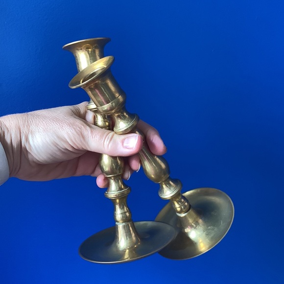Vintage set of 2 heavy brass candlesticks - Picture 6 of 8